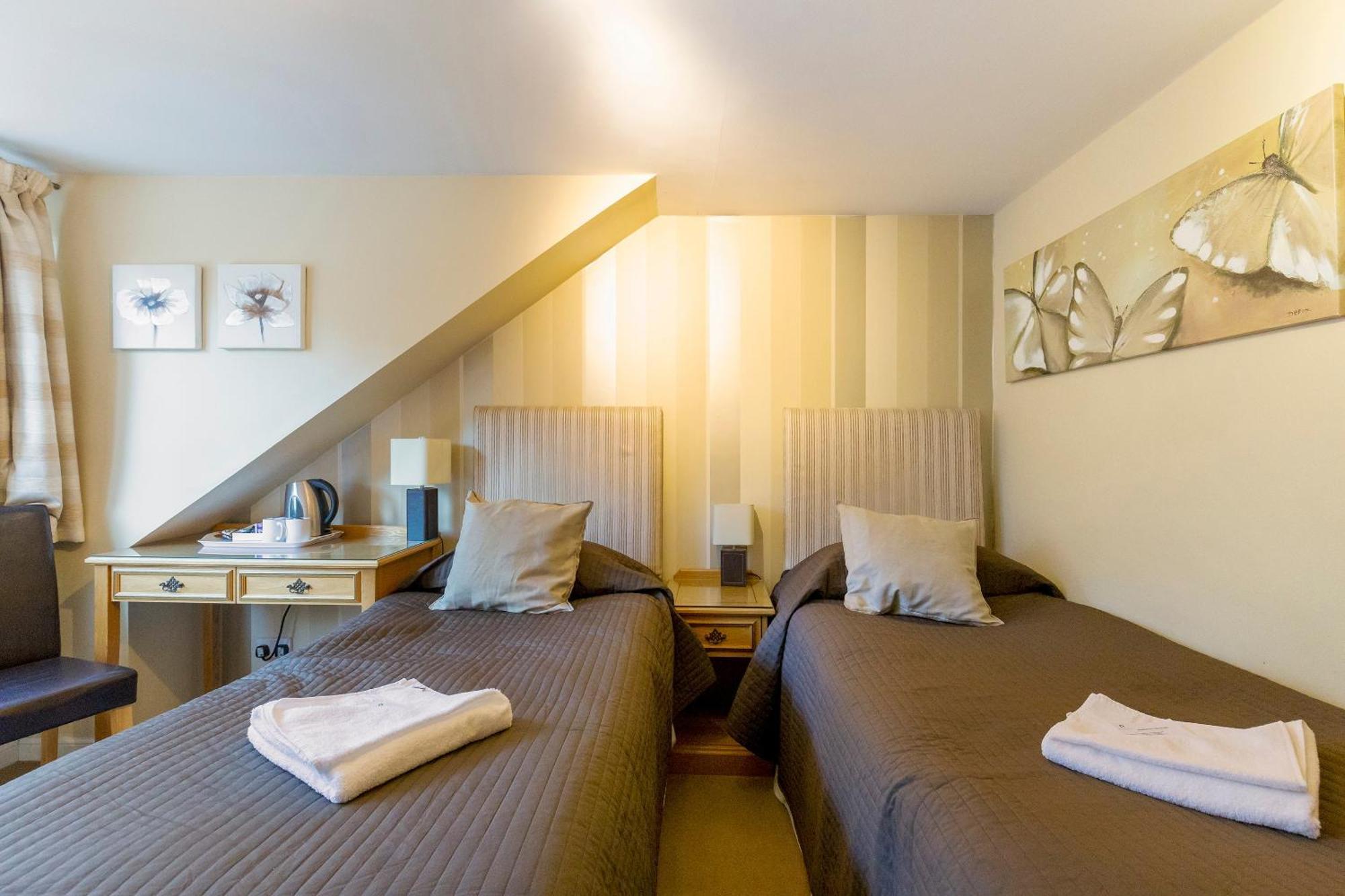 Arden Guest House, Craigmillar Castle Эдинбург Экстерьер фото